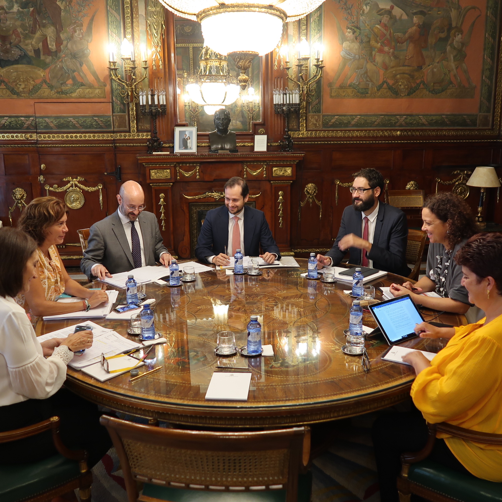 El Govern negocia el nuevo REIB en Madrid con el objetivo de acelerar el acuerdo