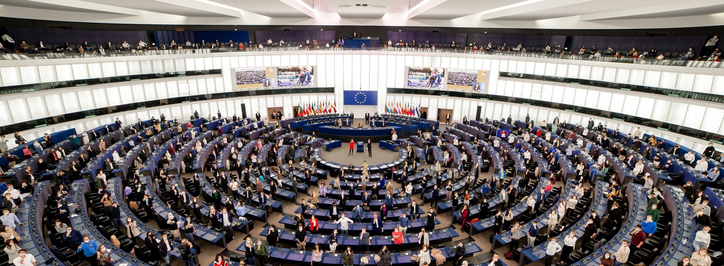 Parlament_foto.jpg