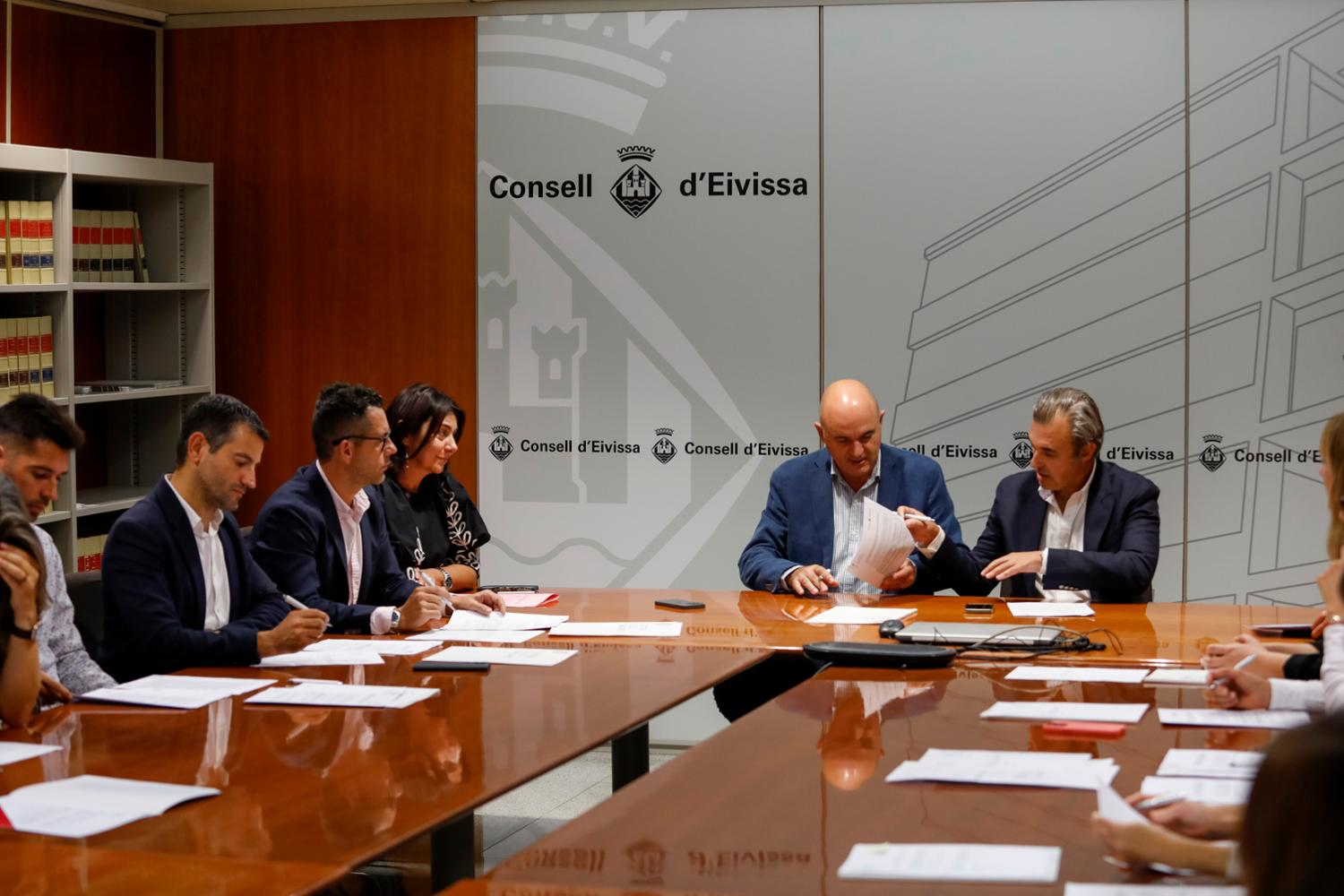 Imagen del artículo La Conselleria D'Educació i Universitats inicia la firma de los convenios de gratuidad de 0 a 3 años con los centros de Ibiza