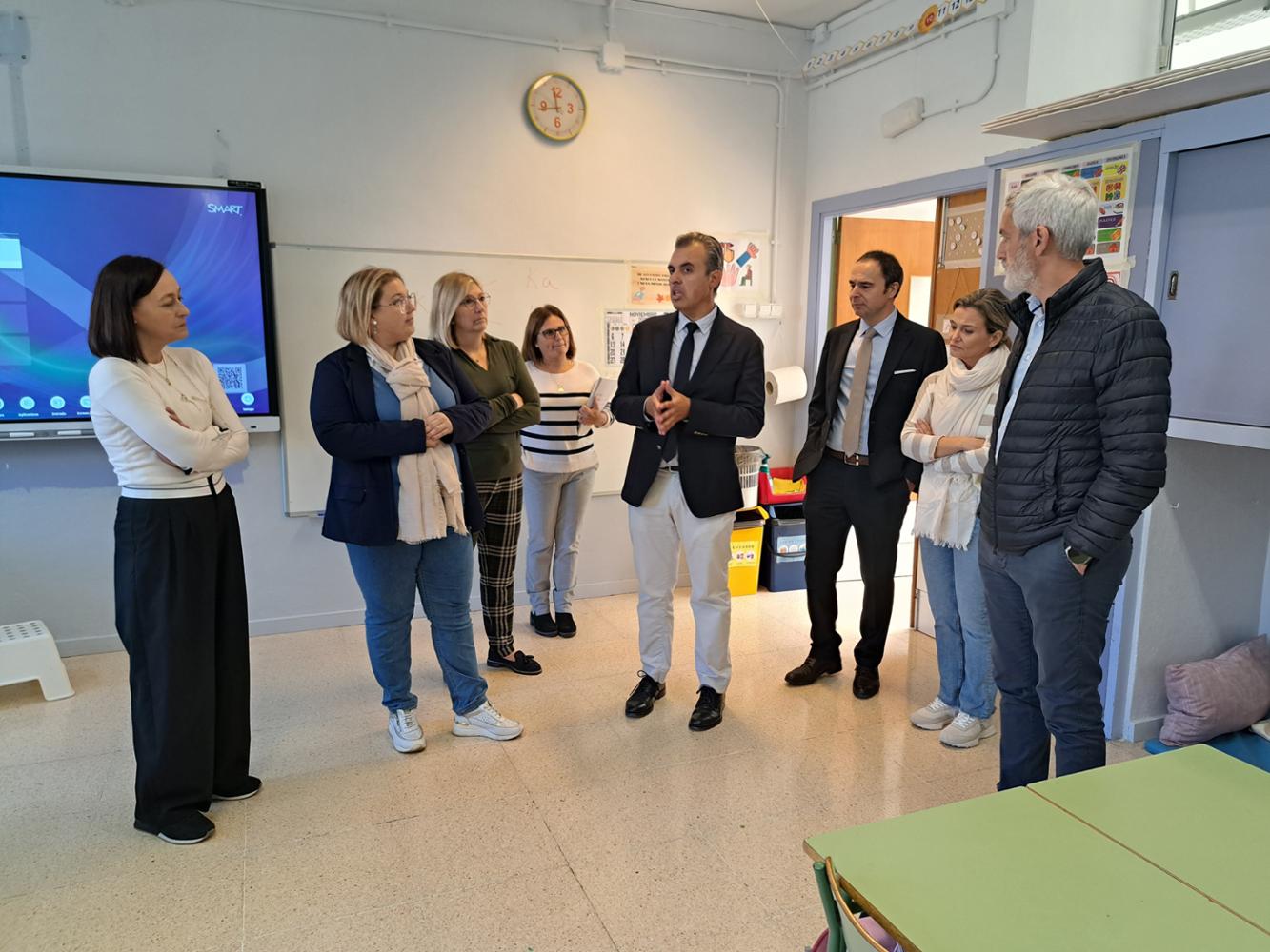 Imagen del artículo El conseller Antoni Vera inicia las visitas a los centros educativos de Llucmajor