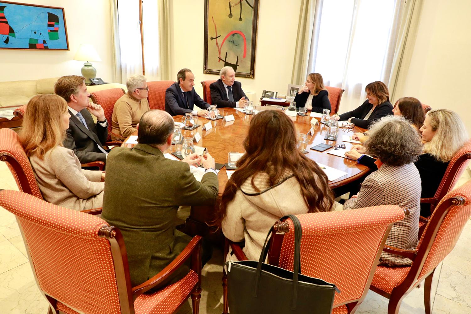Imagen del artículo La presidenta Prohens ha recibido a los miembros del Ilustre Colegio de Abogados de las Illes Balears