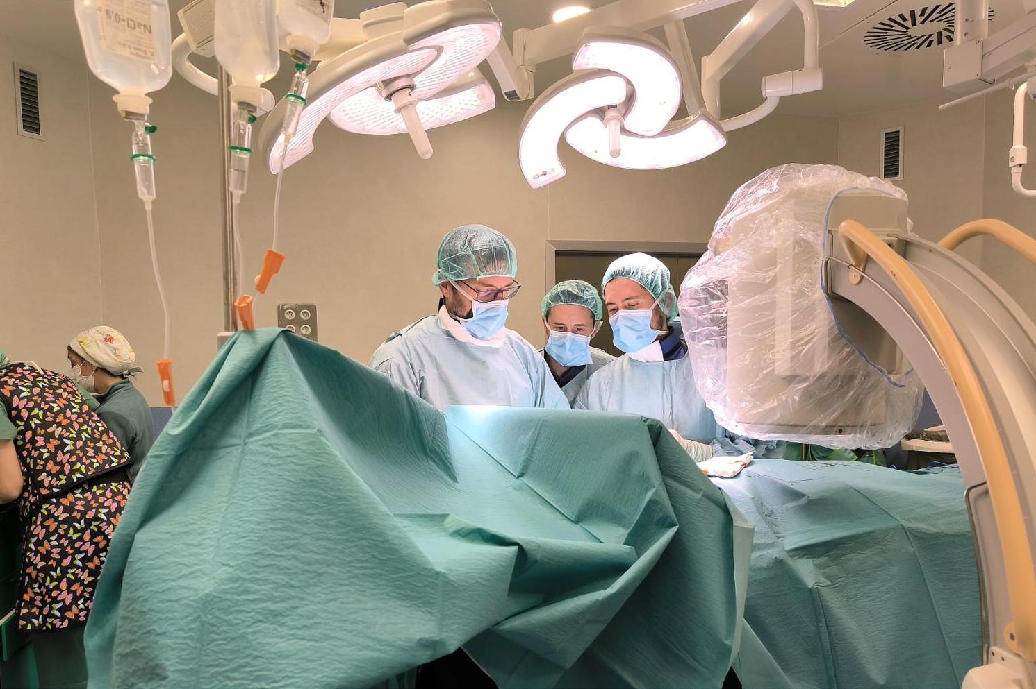 Imagen del artículo Las operaciones quirúrgicas programadas en los hospitales públicos aumentan en 1.420 en los primeros dos meses del año