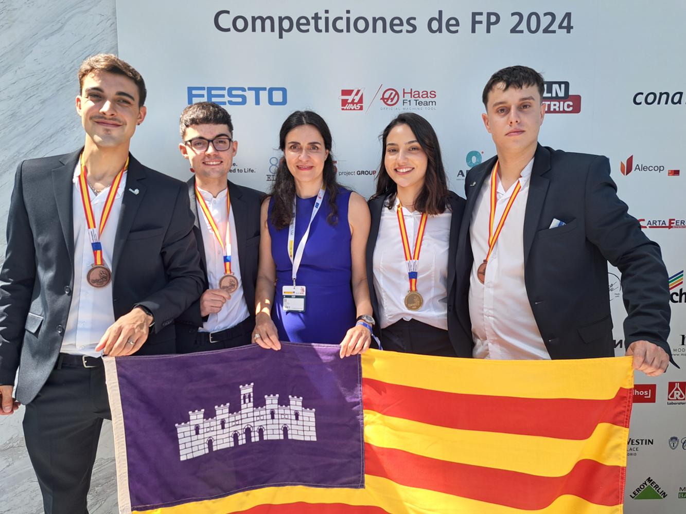 Imagen del artículo Medalla de oro y tres broces para los alumnos de FP participantes en los Spainskills en Madrid