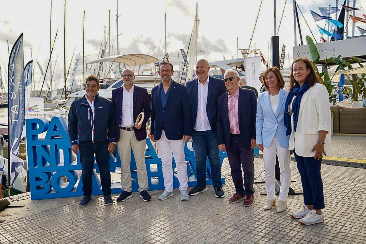 Imagen del artículo El Palma International Boat Show concede a la empresa Náutica Morey el Premio Marcial Sánchez Barcáiztegui por haber participado en todas las ediciones de la feria