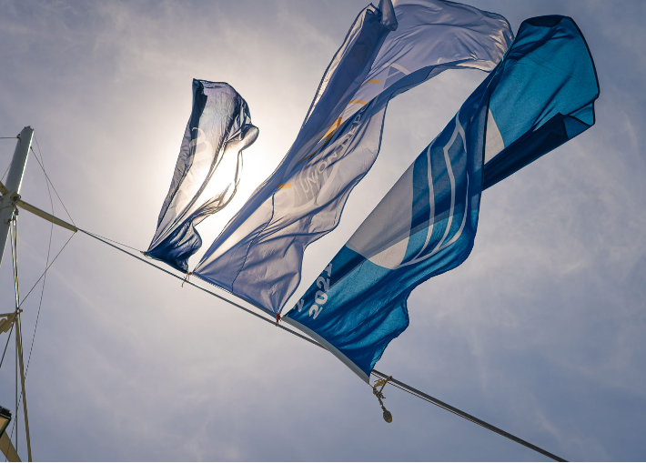 Imagen del artículo Cinco instalaciones de PortsIB ondearán con Bandera Azul