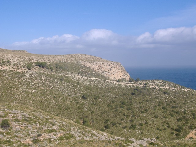 1.Vistes refugis es Oguers.JPG