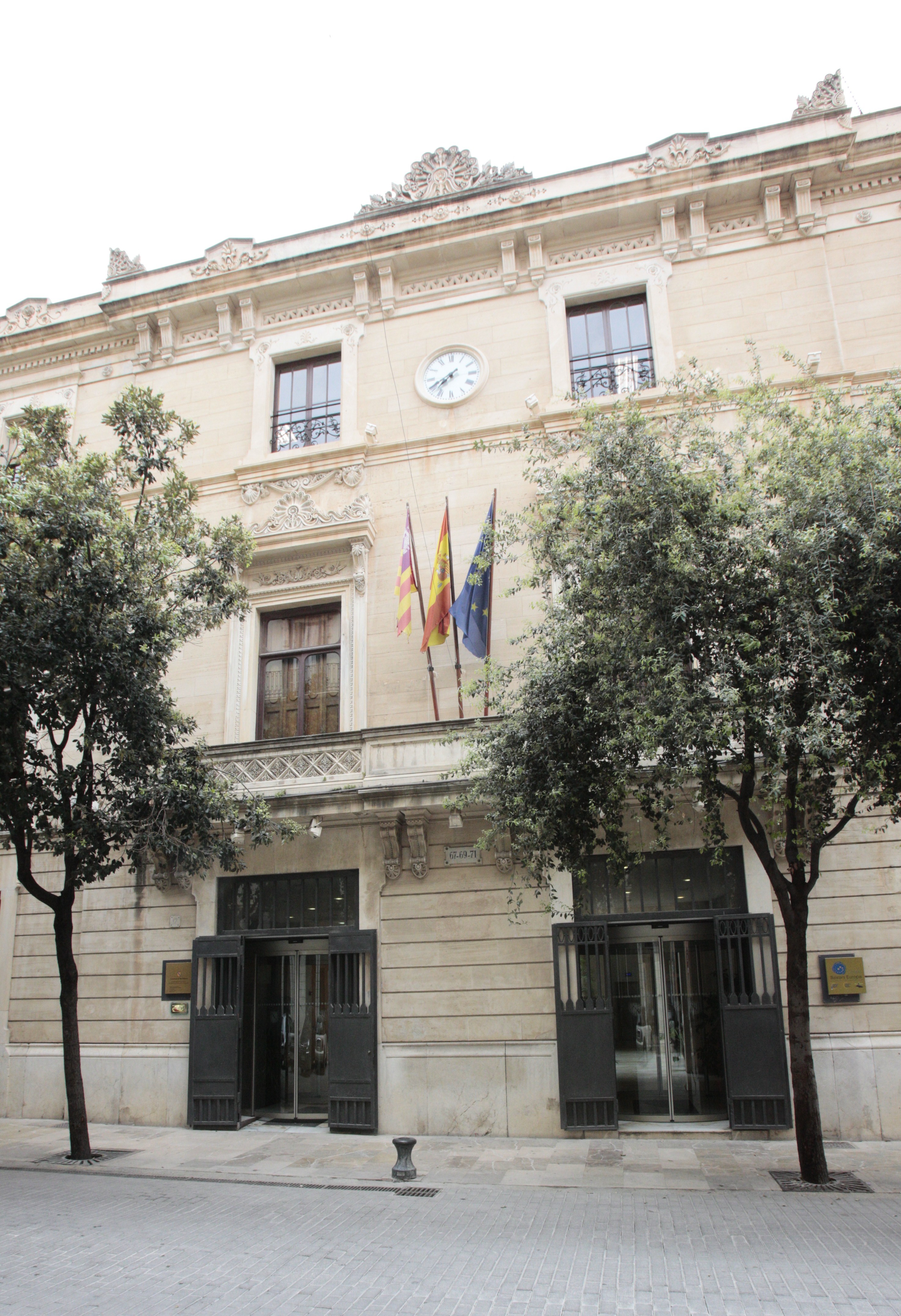 Façana de la seu de la conselleria d'Hisenda i Administracions Públiques
