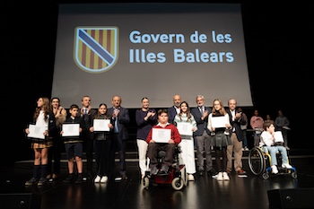 DSCF1079_diplomes_petites.jpg