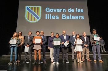 DSCF1064_diplomes_petites.jpg