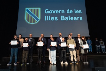 DSCF1111_diplomes_petites.jpg