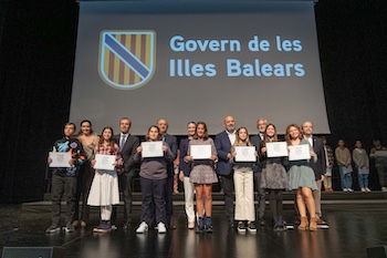 DSCF1037_diplomes_petites.jpg