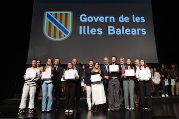 DSCF1175_diplomes_petites.jpg