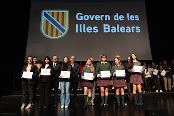 DSCF1167_diplomes_petites.jpg