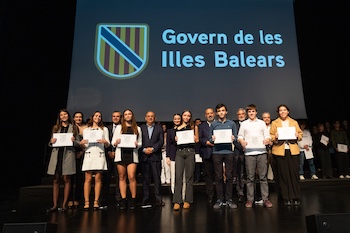 DSCF1208_diplomes_petites.jpg