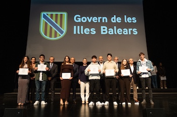 DSCF1222_diplomes_petites.jpg