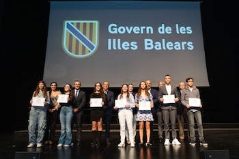 DSCF1291_diplomes_petites.jpg