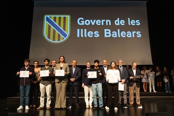 DSCF1295_diplomes_petites.jpg