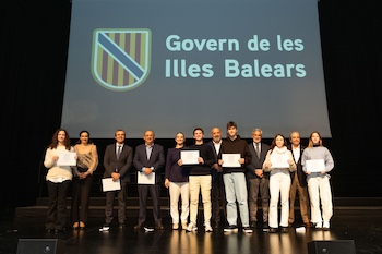 DSCF1367_diplomes_petites.jpg