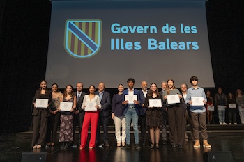 DSCF1404_diplomes_petites.jpg