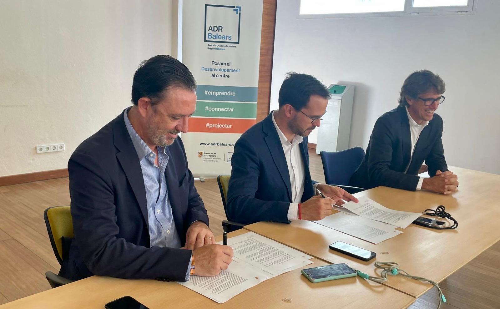 La conselleria d’Empresa, Ocupació i Energia i la Junta de compensació de POIMA firmen un conveni per a la cessió del recinte ADR Balears, abans Institut d’Innovació Empresarial de les Illes Balears, gestionarà i mantindrà les instal·lacions