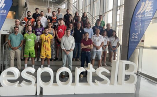 Equips no professionals en competicions de màxima categoria a nivell nacional i internacional