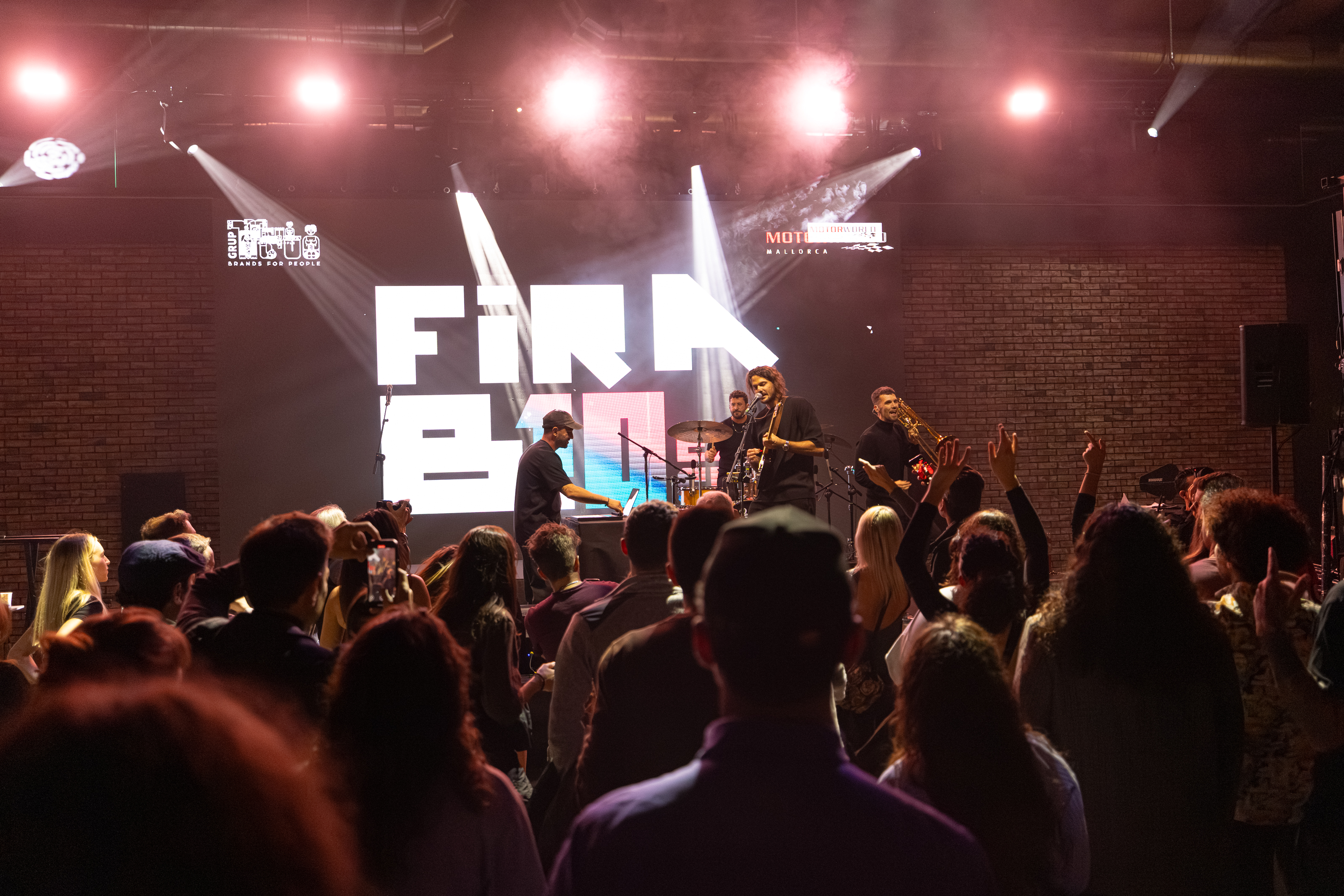 Una de les actuacions musicals de FiraB! 2025.