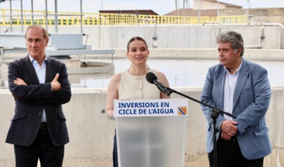 La presidenta Prohens, amb el conseller Lafuente i el batle de sa Pobla