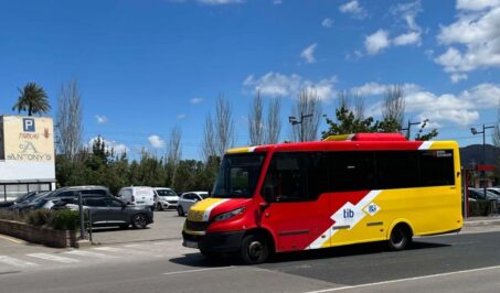 Autobús de TIB