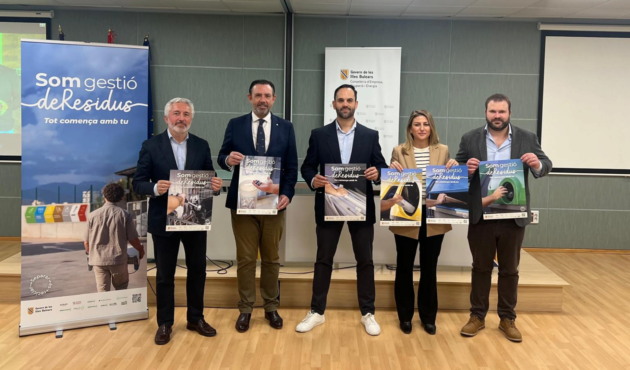 El conseller d’Empresa, Ocupació i Energia, Alejandro Sáenz de San Pedro, ha presentat, juntament amb el director general d'Economia Circular, Transició Energètica i Canvi Climàtic, Diego Viu, i representants d'entitats de Sistemes Col·lectius de Responsabilitat Ampliada del Productor (SCRAP)