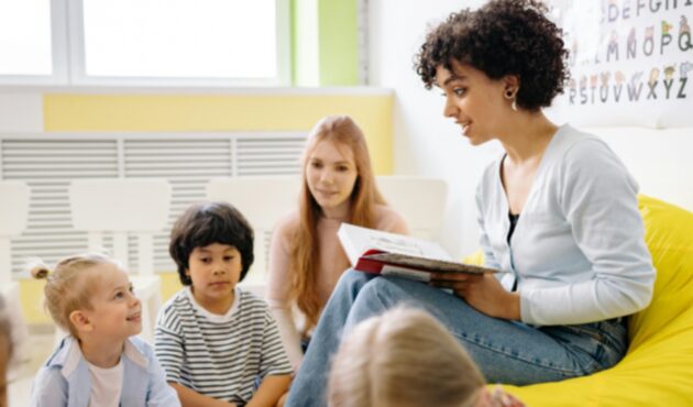EDUCADORA INFANTIL