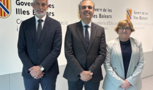 Educació prohibeix l’ús de telèfons mòbils a tots els centres sostinguts amb fons públics