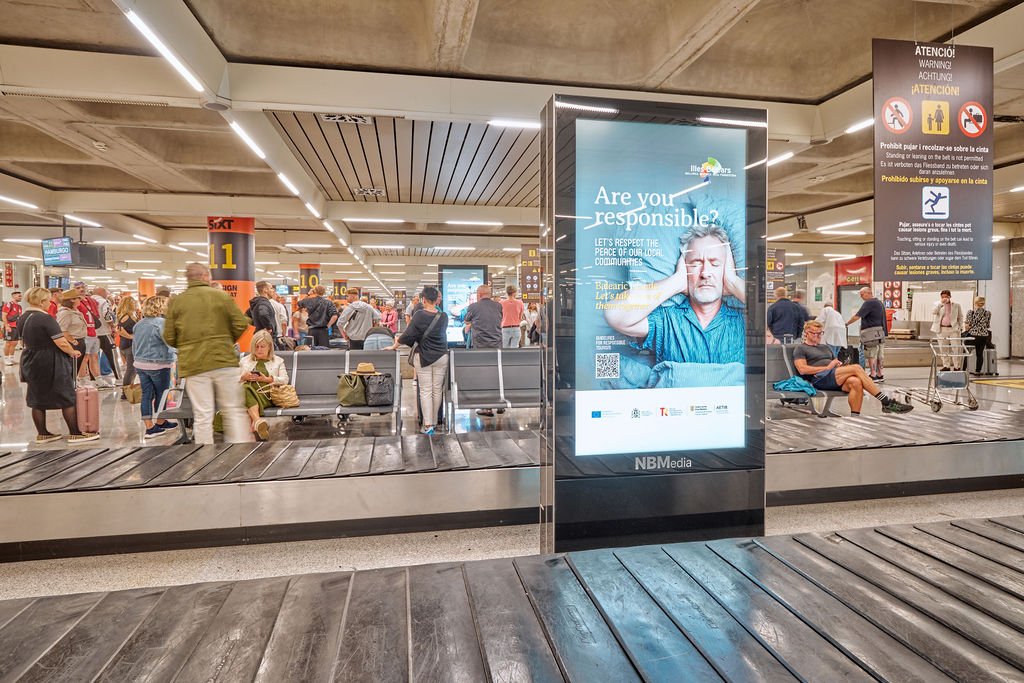 Imatge de la campanya a l'aeroport de Son Sant Joan.