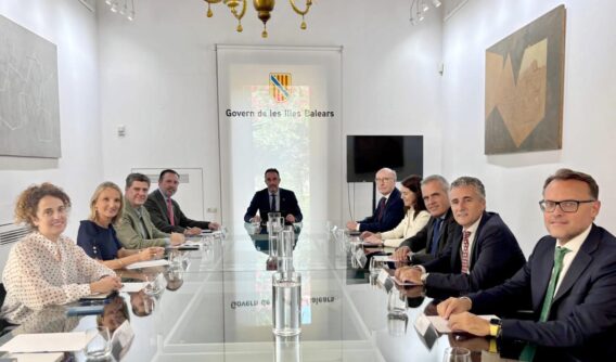 Imatge de la reunió.