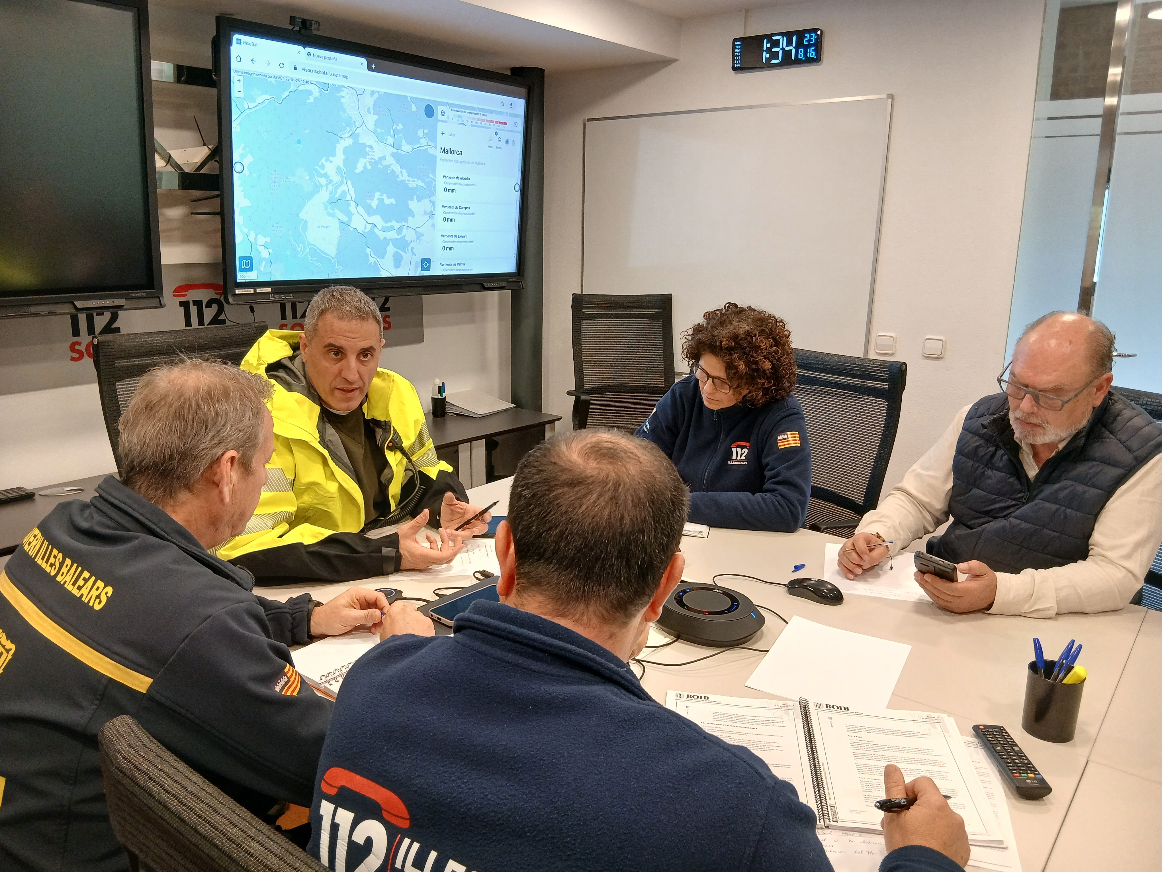 El director general d'Emergències, Pablo Gárriz, ha presidit el Centre de Coordinació Operativa (CECOP).
