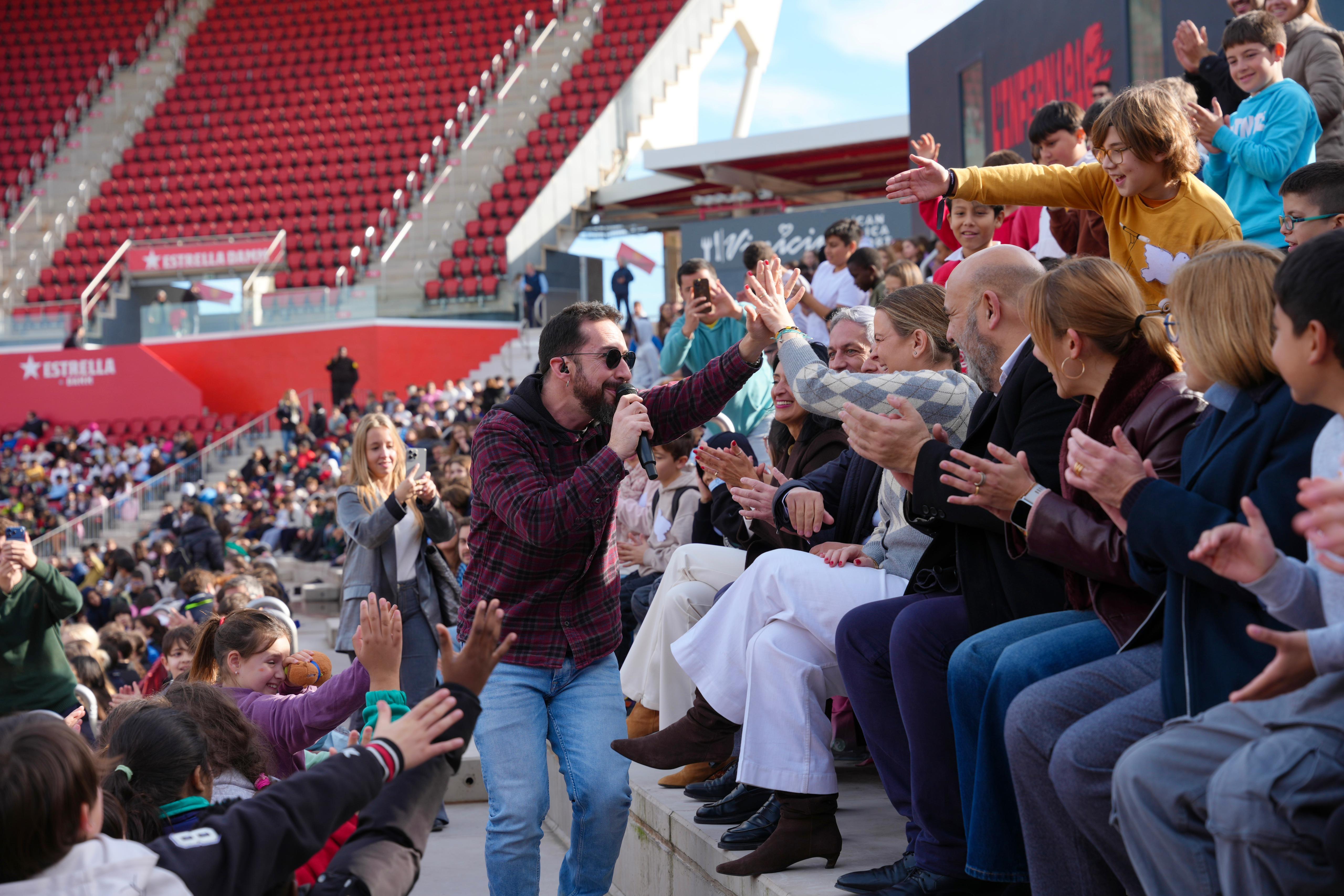 La presidenta del Govern assisteix a l'acte de celebració del Dia Escolar de la No-Violència i la Pau.