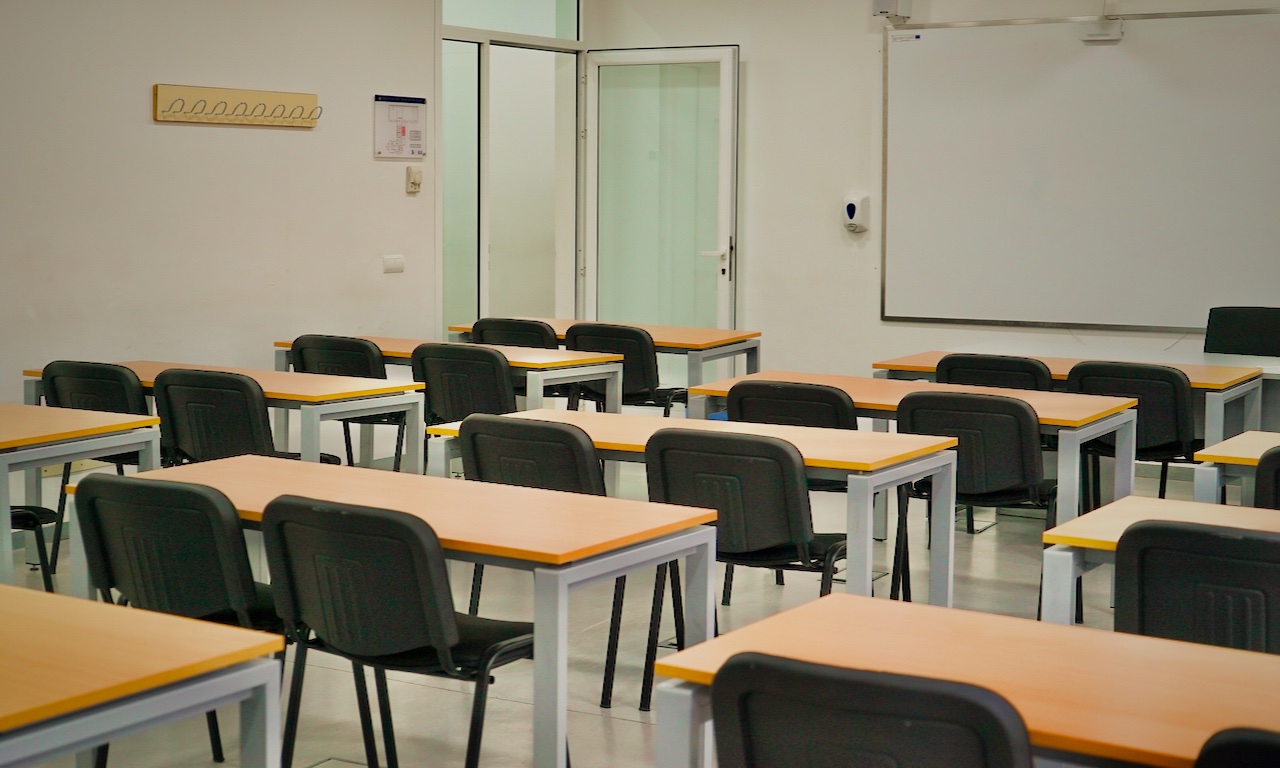 Aula d'un Centre d’Educació de Persones Adultes (CEPA).