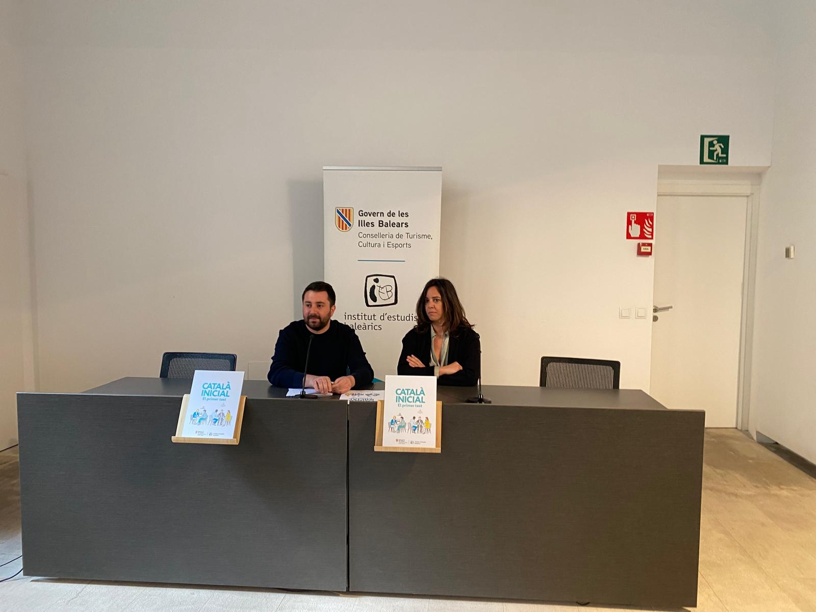 El director general de Cultura, Llorenç Perelló, en la presentació dels cursos