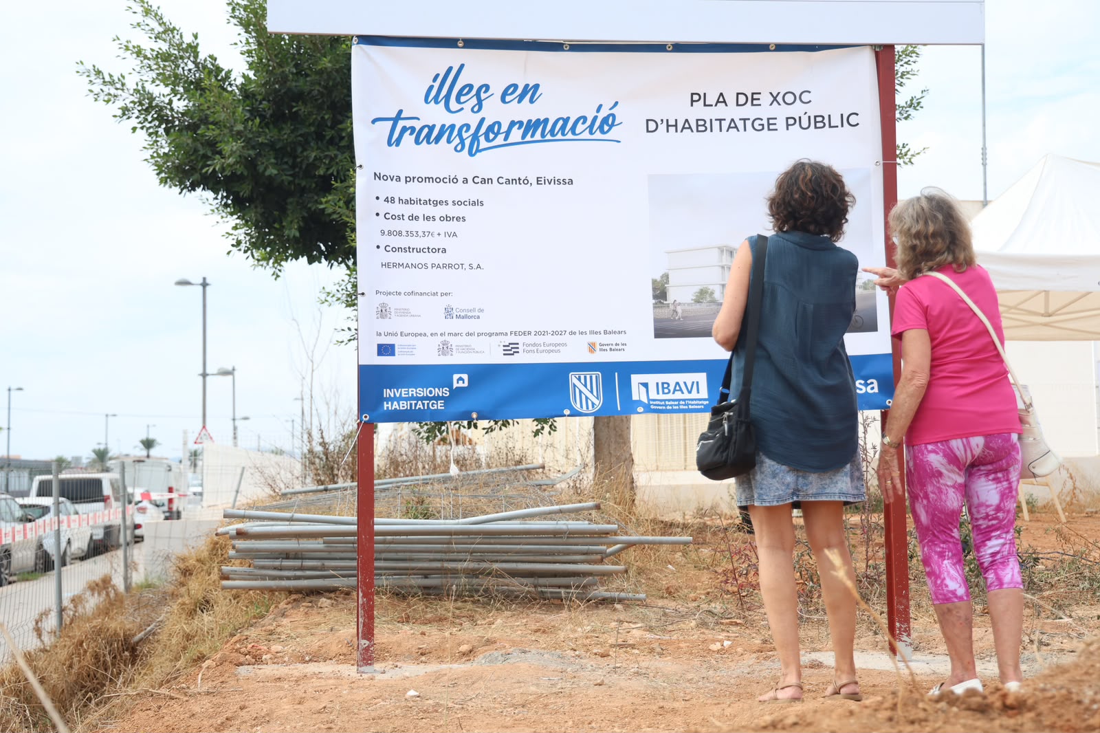 Cartell de la nova promoció a Can Cantó, Eivissa