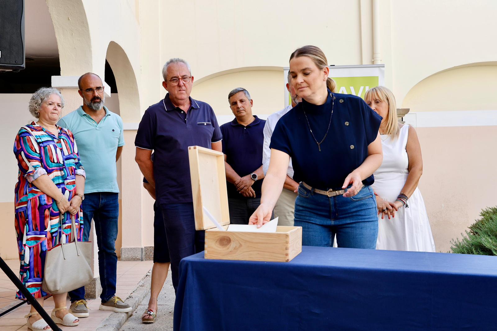 La presidenta Prohens durant l'acte a l’antic hospici de Felanitx.
