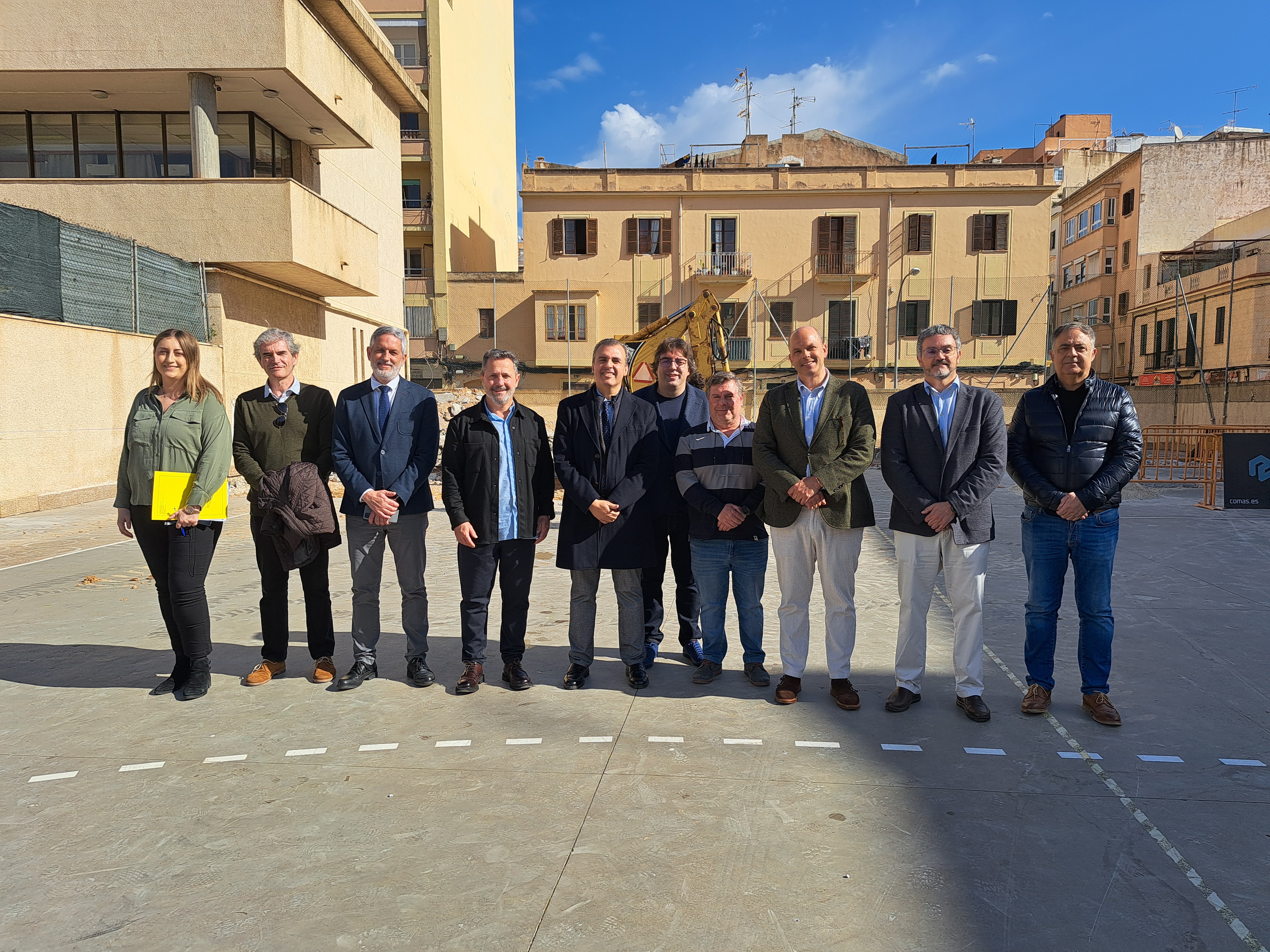 El Govern de les Illes Balears posa la primera pedra de l’ampliació de l’institut Ses Estacions, de Palma 