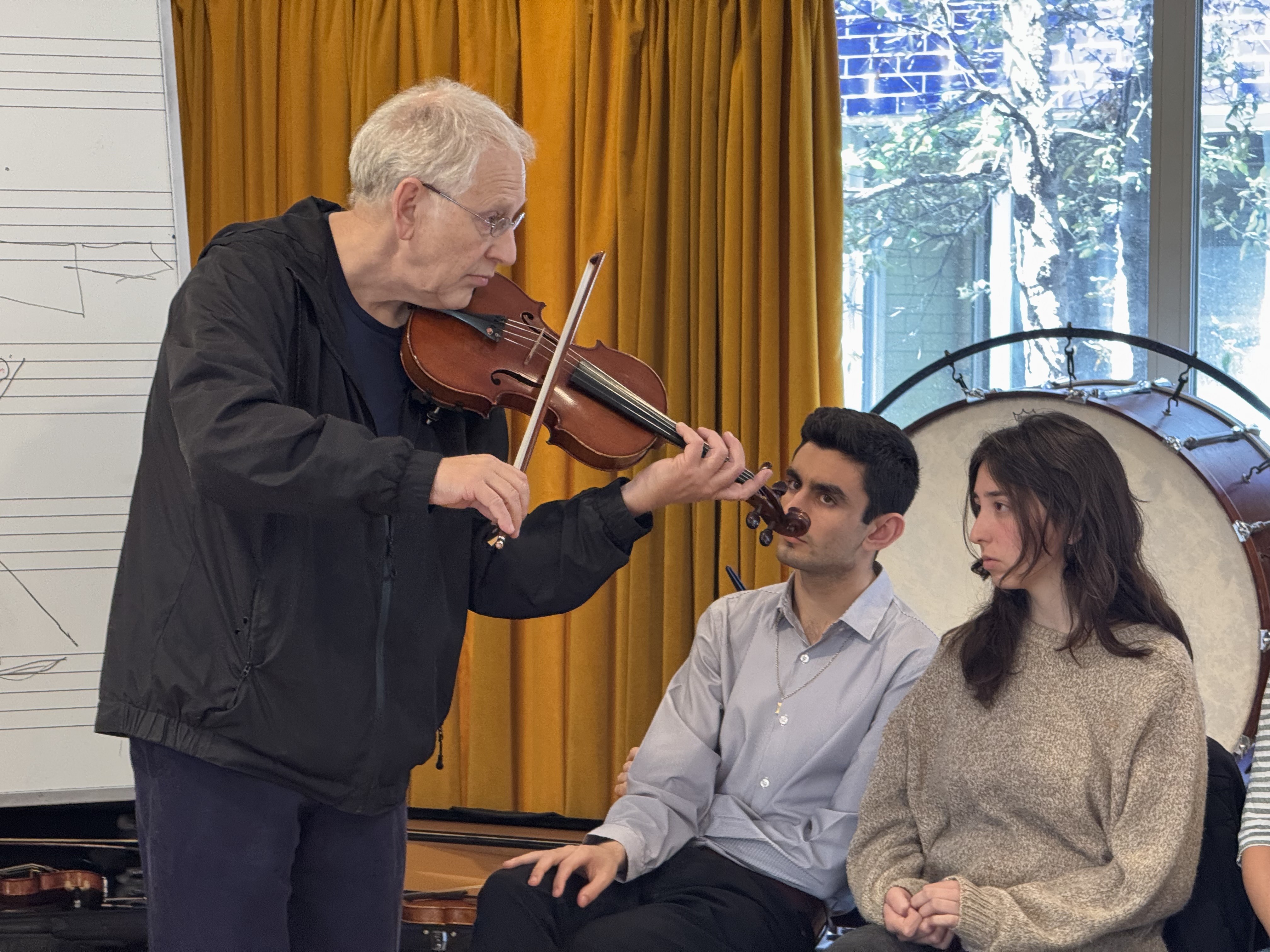 Èxit rotund de la masterclass de Shlomo Mintz al Conservatori Superior de Música de les Illes Balears dins el Programa Excellentia