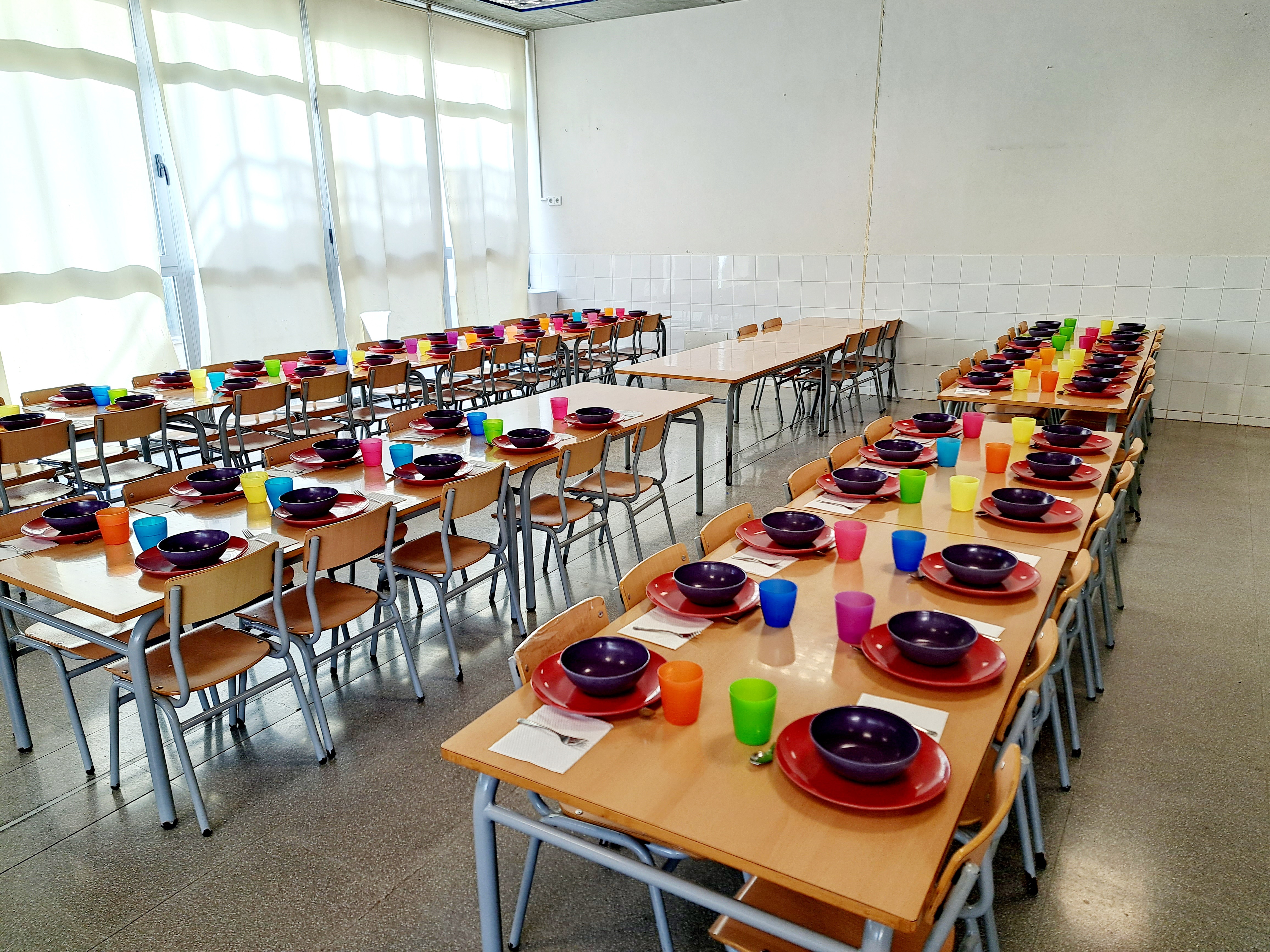 Els centres educatius Sa Marina i Son Verí de Llucmajor inicien el curs amb els equipaments per oferir el servei de menjador escolar