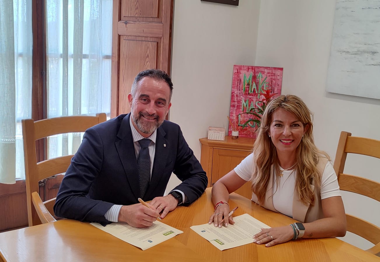Imatge de la signatura del conveni